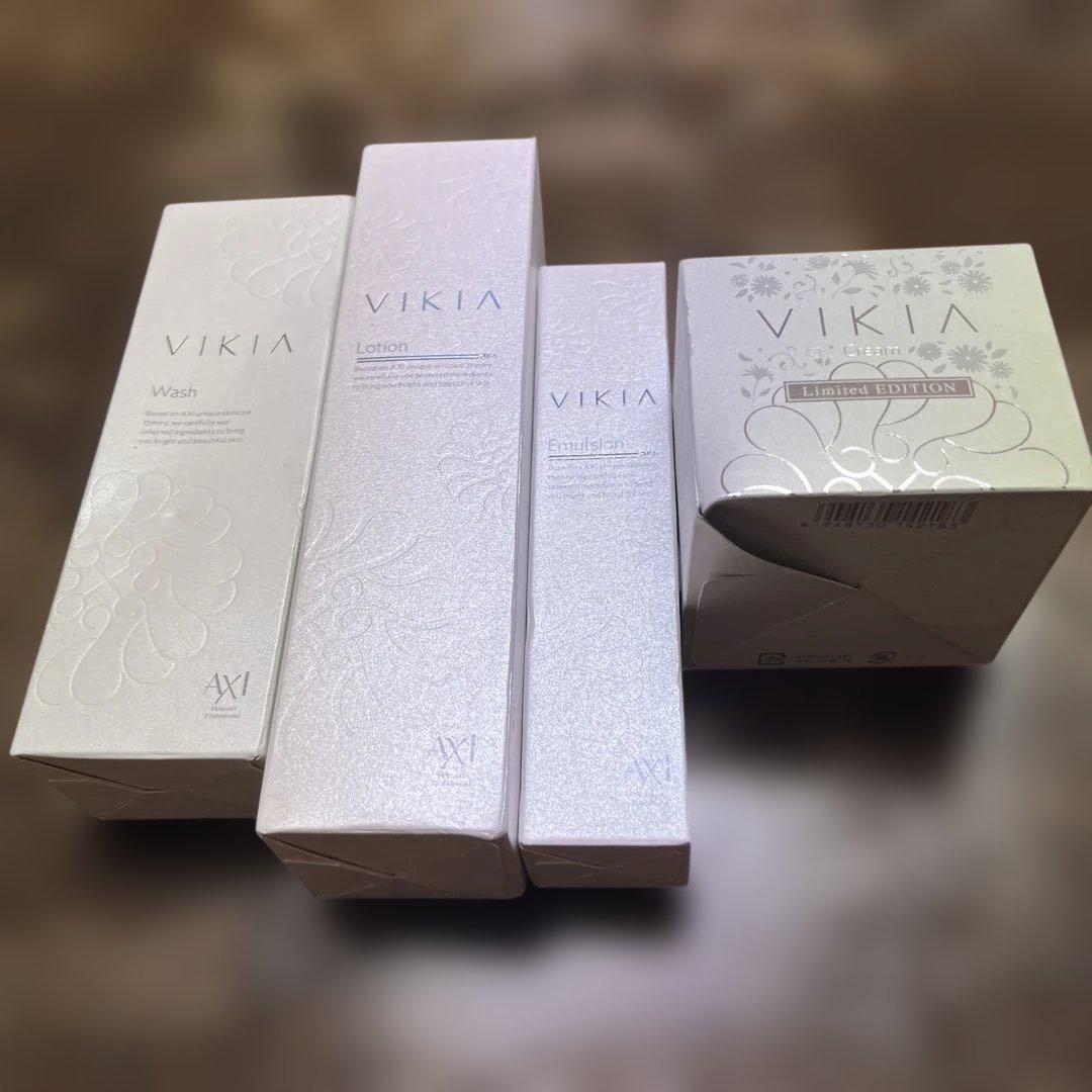VIKIA スキンケアセット 4点