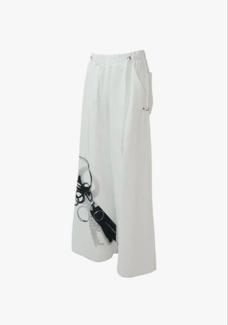 パンツ THEREDTHREADS print sweat pants charm