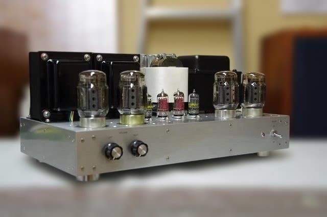 KT88 プシュプル・ステレオパワーアンプ