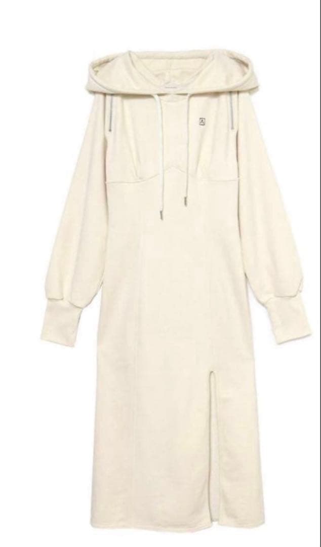 美品　ANDMARY クリーム色 ロングワンピース