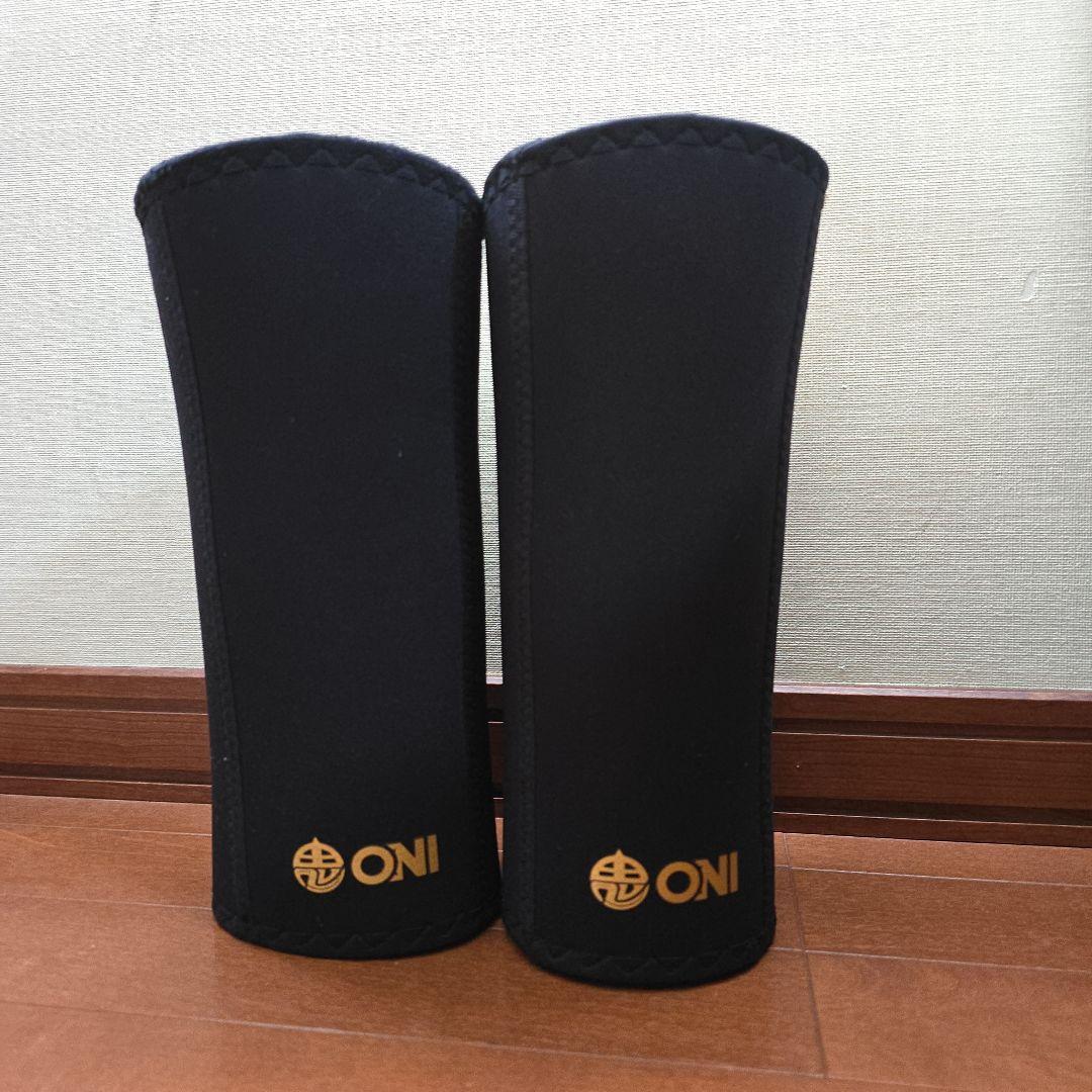メ*4様 ONI Knee Sleeves Pro Mサイズ 鬼プロ 二ースリー