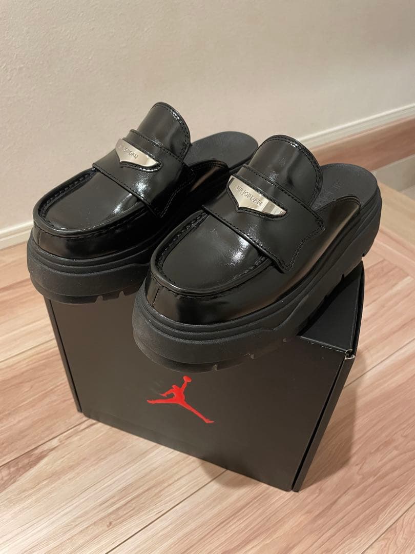 NIKE エアジョーダン　厚底　ミュール　サンダル　22