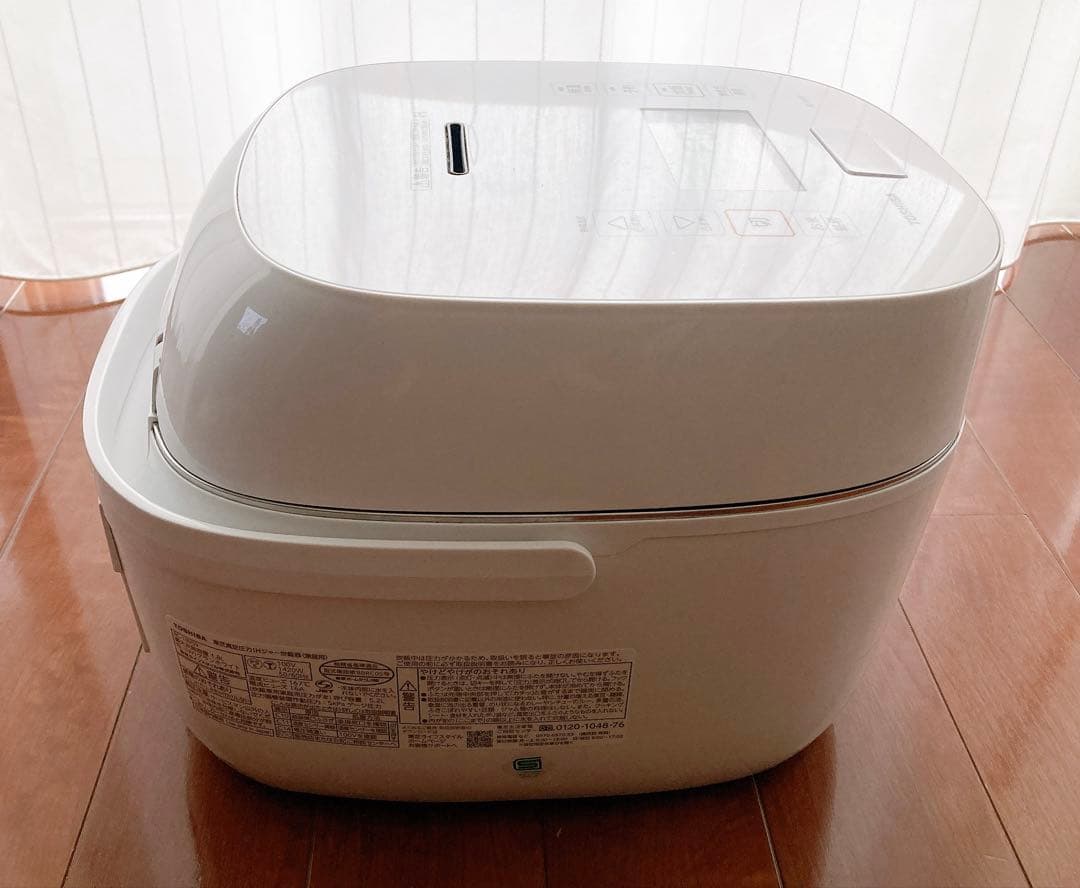 【ジャンク品】東芝 真空圧力IHジャー炊飯器 RC-18VSV 本体のみ