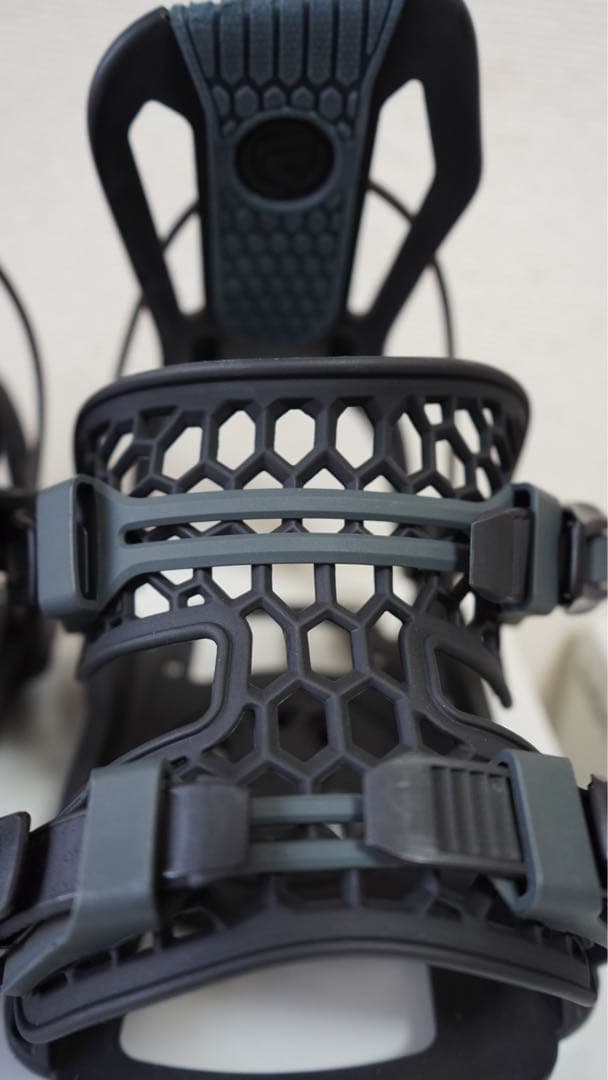 FLOW FENIX ネイビー　スノーボード　ビンディング