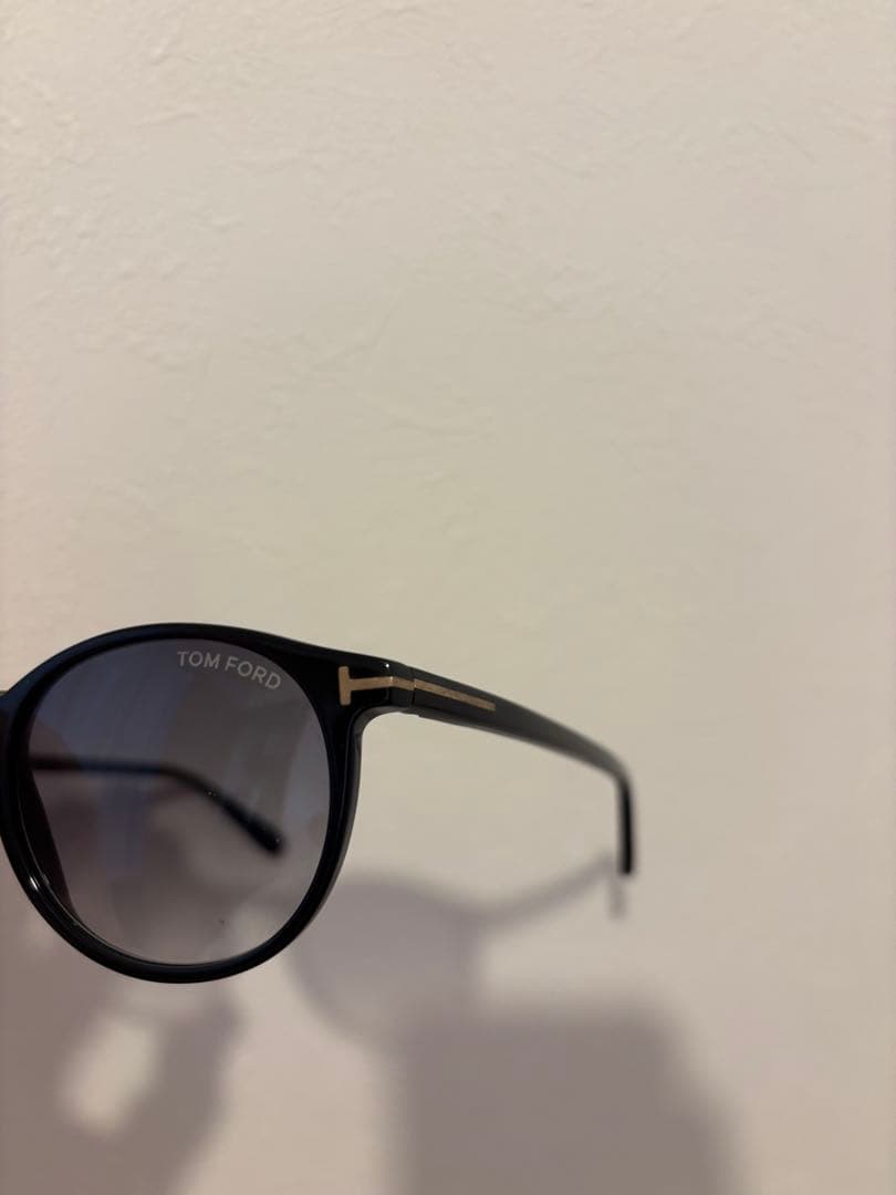 TOM FORD ラウンドサングラス ブラック