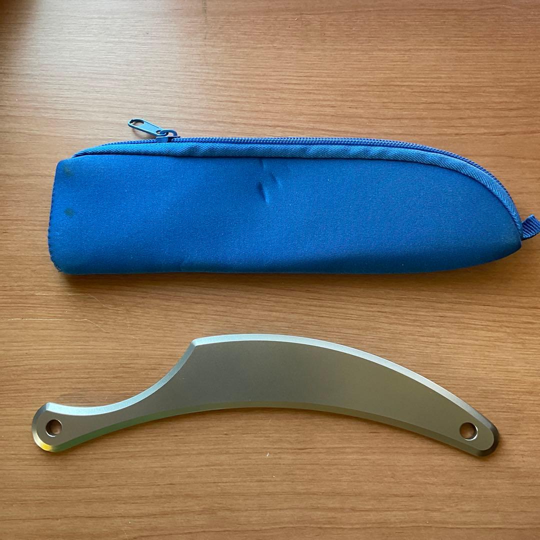 スキンストレッチ　ドルフィン