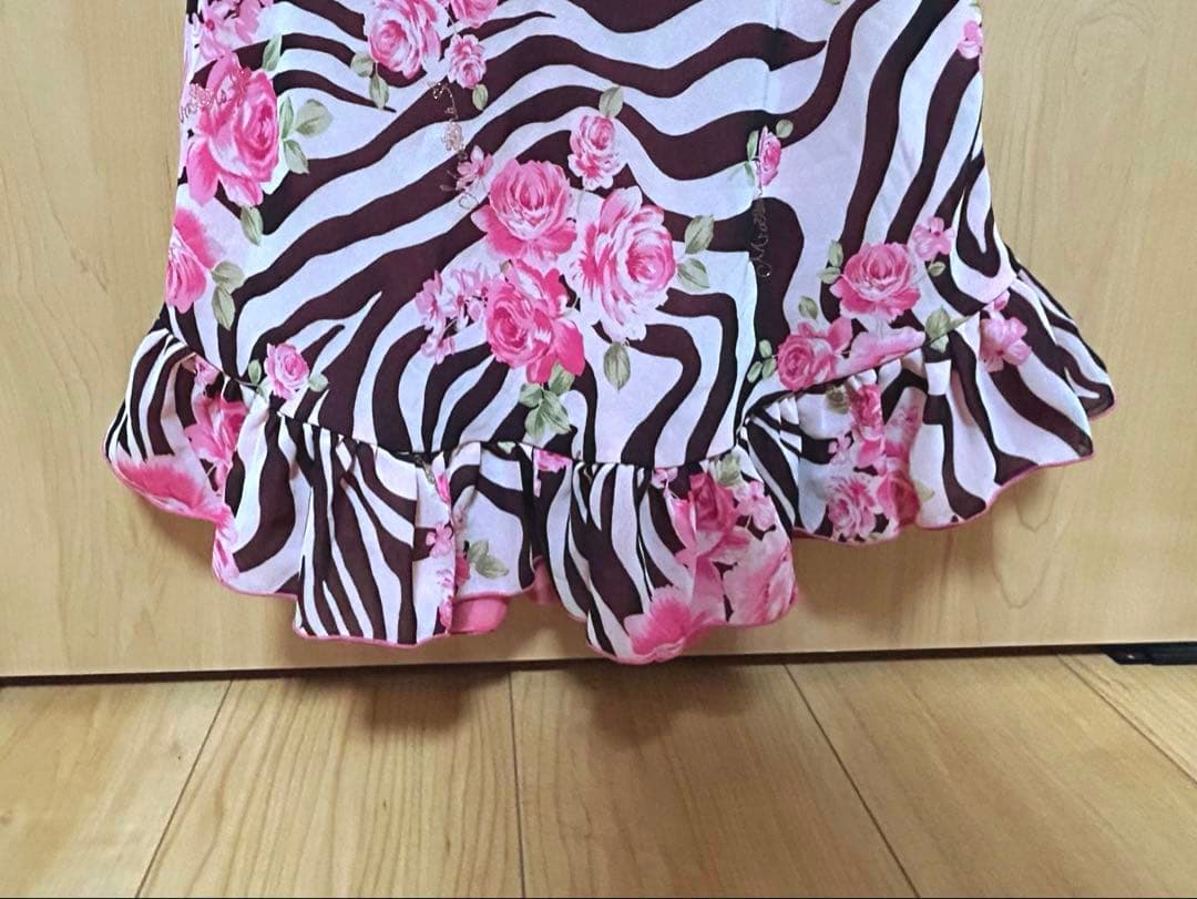 MA✽RS♡武藤静香ちゃん着用♡カタログ掲載♡ゼブラ薔薇柄キャミトップス♡ピンク