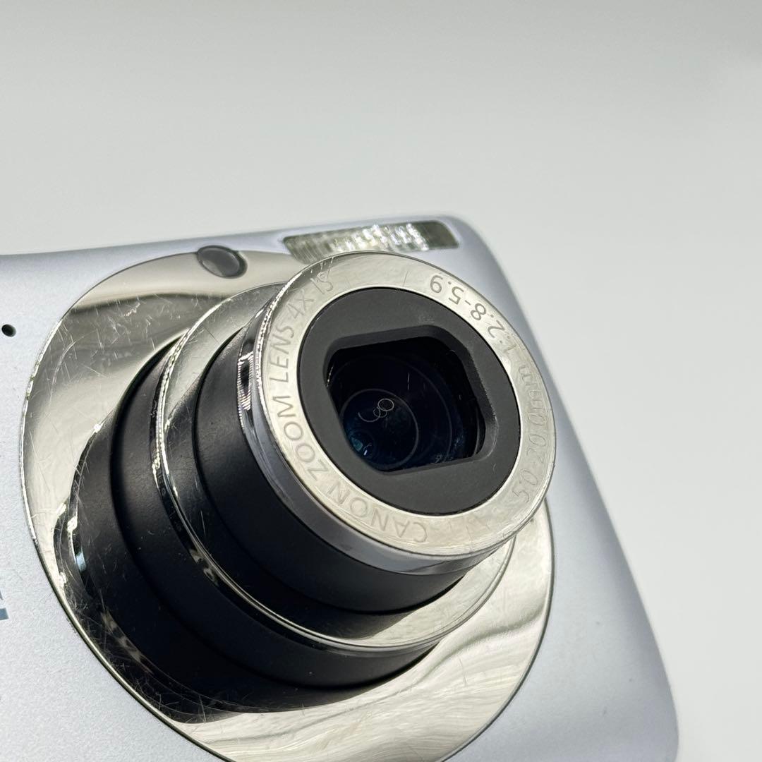 Canon キャノン IXY 200F シルバー コンパクトデジタルカメラ 箱付