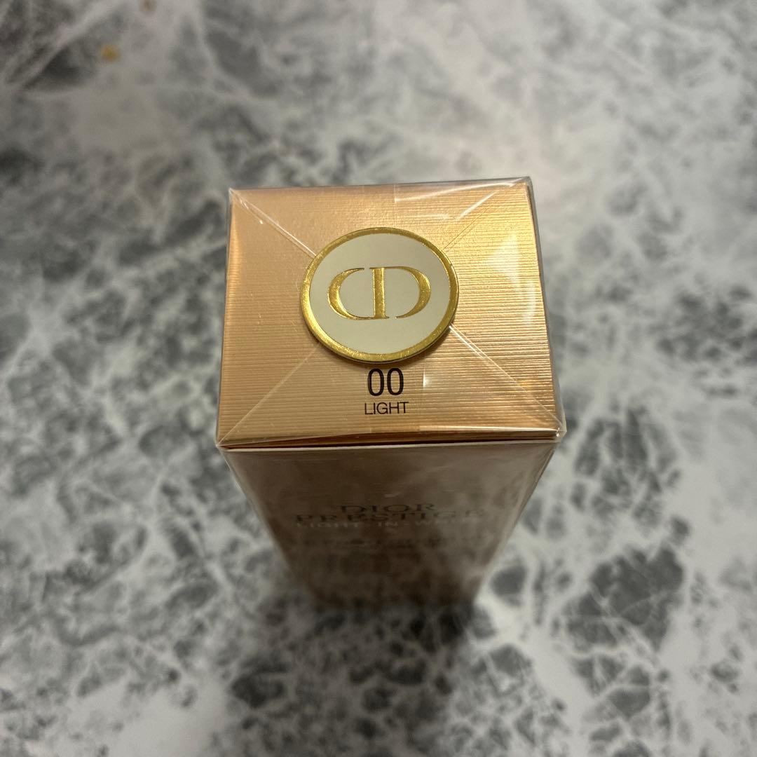 Dior BBクリーム 00 Light 30ml