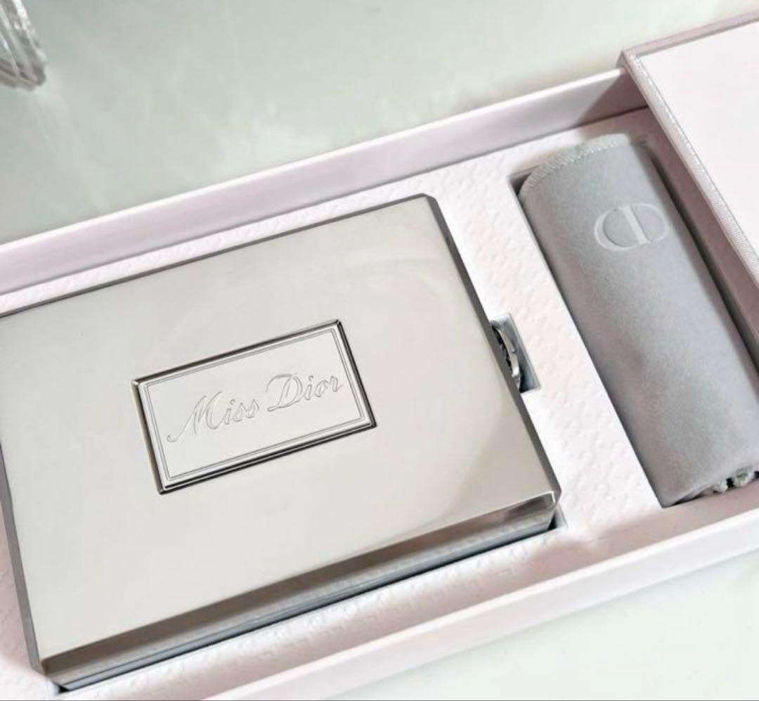 新品　ディオール　Dior アイシャドウ　マニキュア　リップ　ピンク