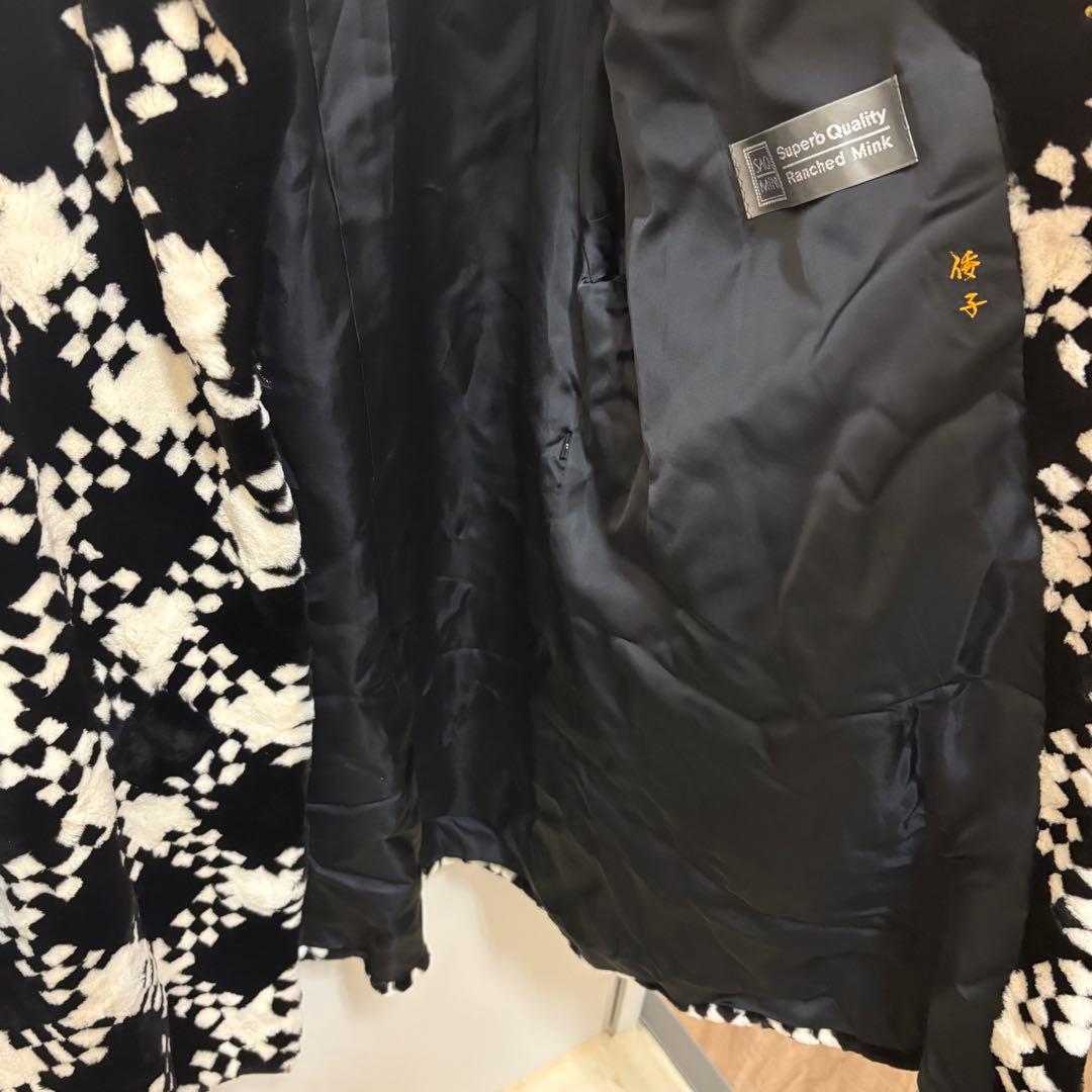 ！希少デザイン！　サガミンク ファーコート