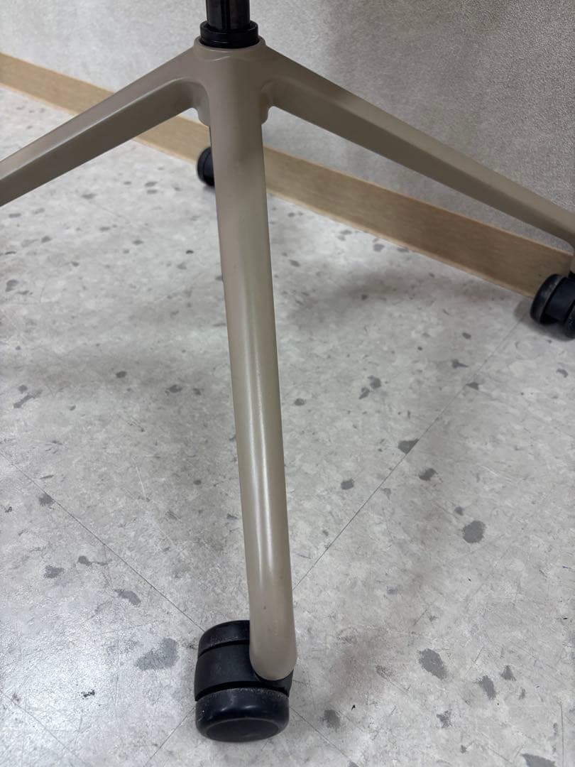 MTG　Style Chair SMC キャスター付き　骨盤矯正　ベージュ