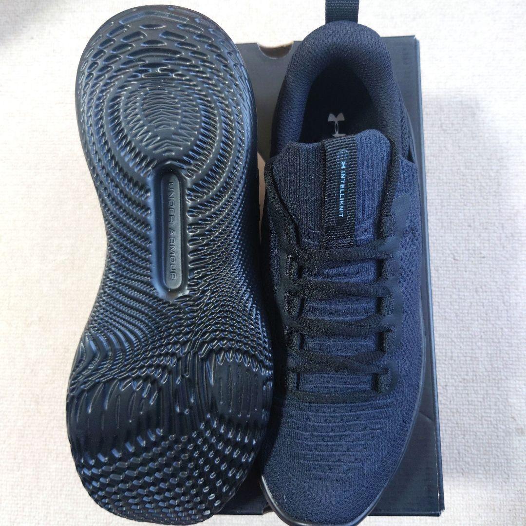 UNDER ARMOUR　トレーニングシューズ　フローダイナミック