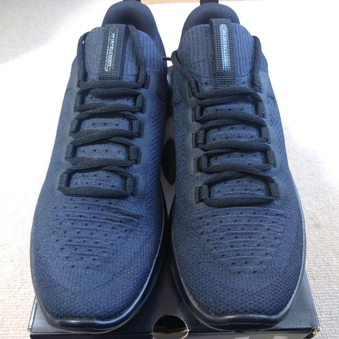 UNDER ARMOUR　トレーニングシューズ　フローダイナミック