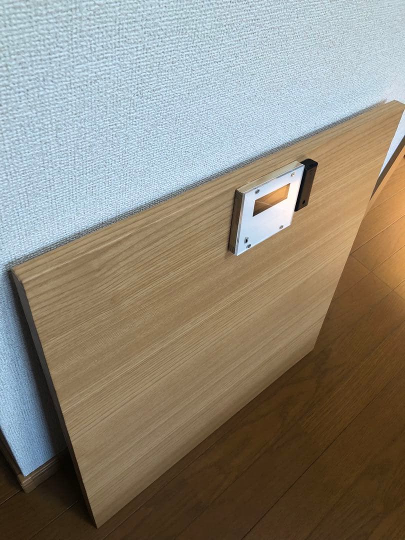 車椅子のまま測れる！木製デジタル体重計