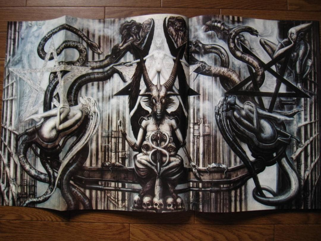 H. R. Giger's Necronomicon　H.R. ギーガー