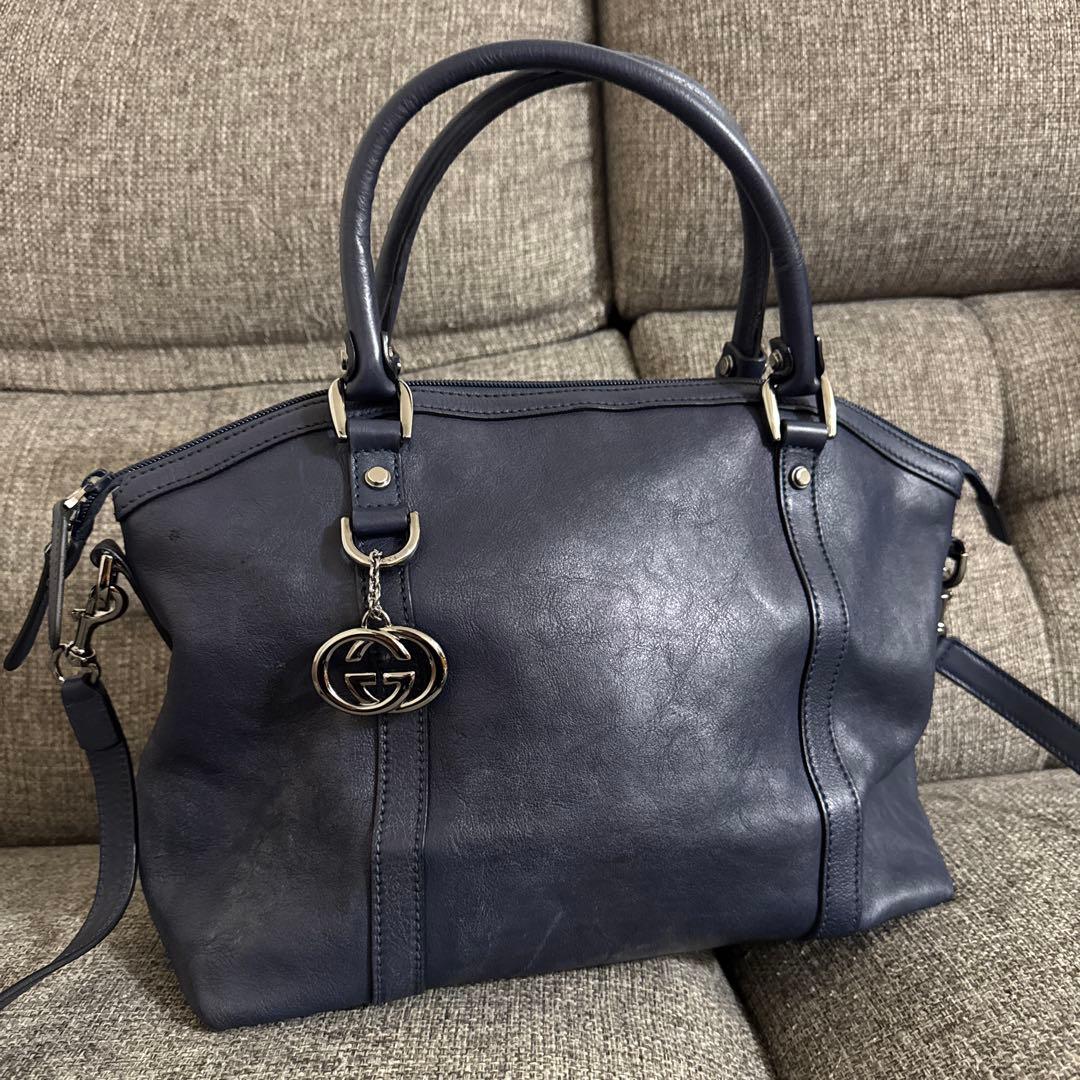 GUCCI ネイビー レザー バッグ