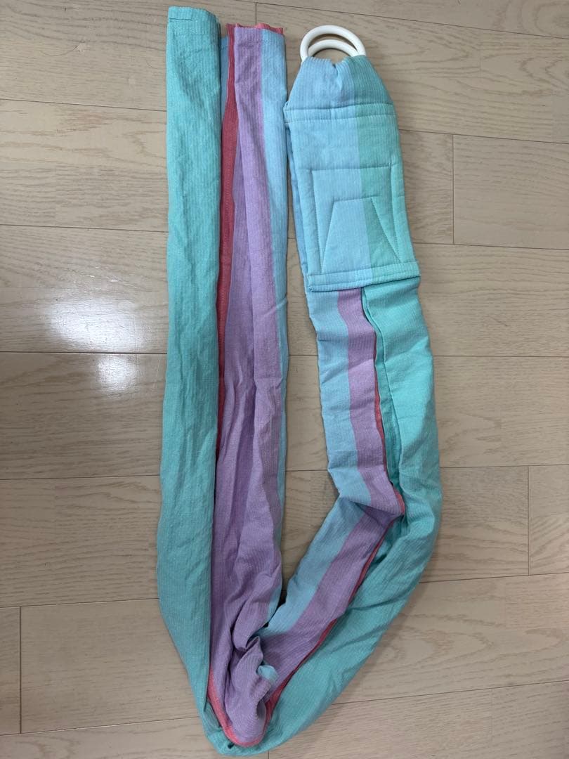 あっきースリング　マカロン【使用回数少、美品】