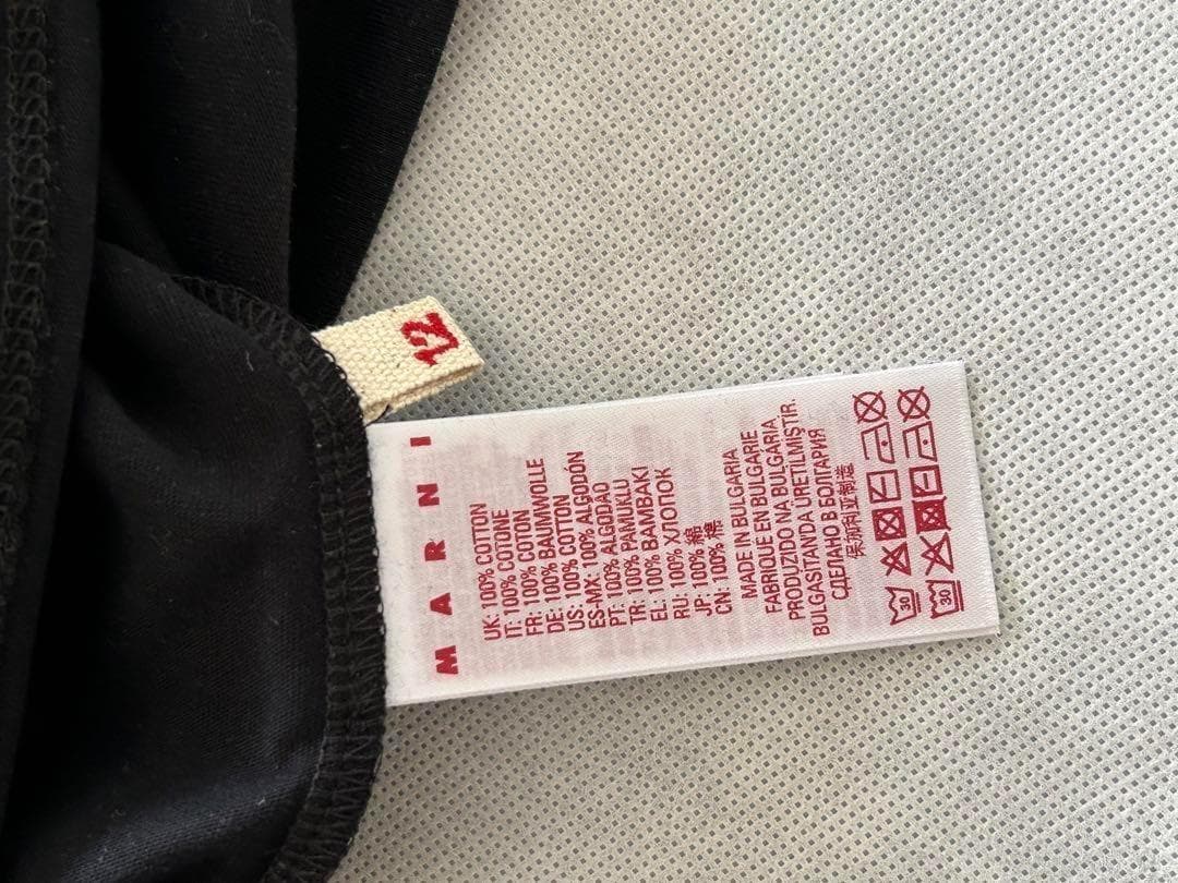 【新品】大人もOK MARNI シャツ 半袖 ロゴ ブラック 12Y 150cm