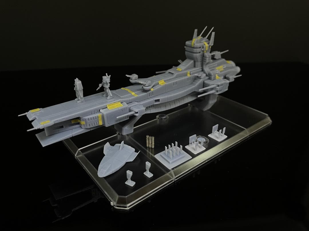 機動戦士Ｚガンダム　1/1200 サラミス改級巡洋艦　レジンキット　未塗装品