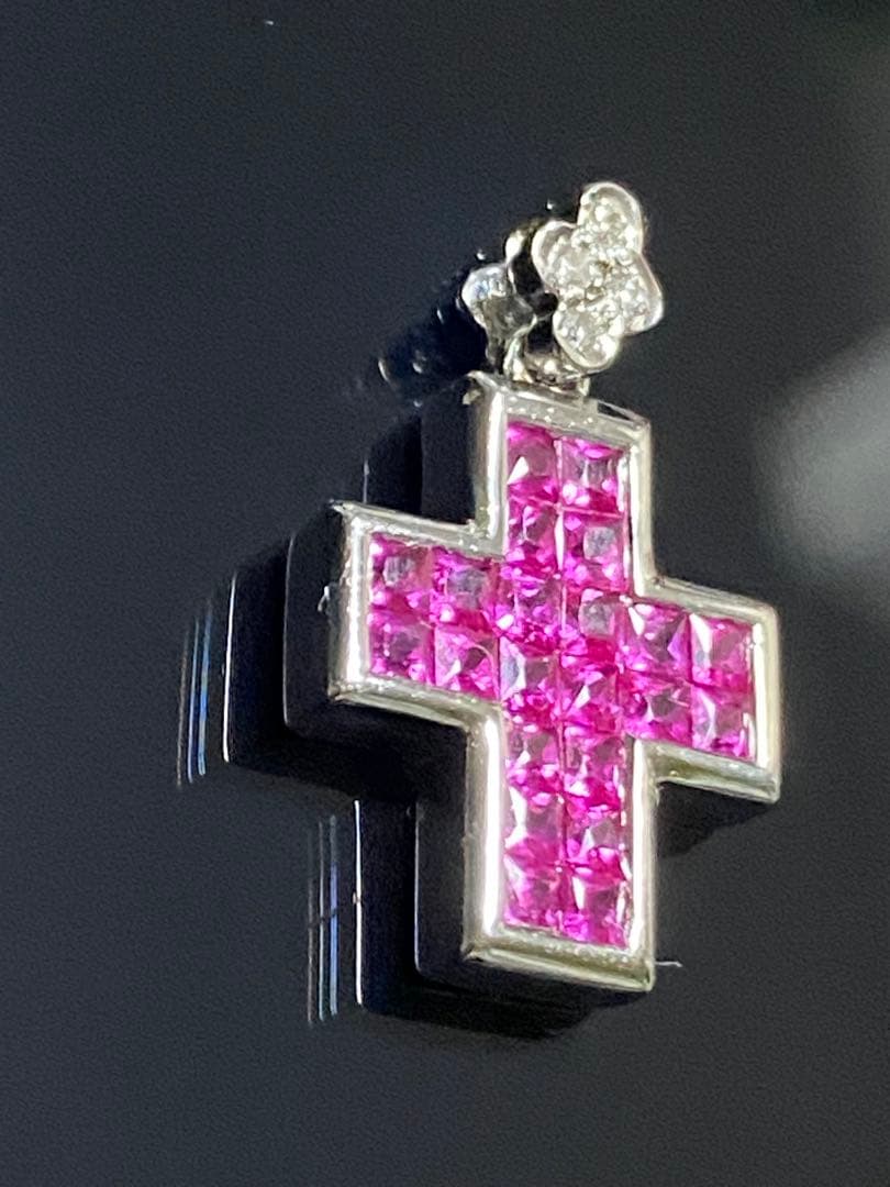 ルビー十字架型ペンダントヘッドk18 wg