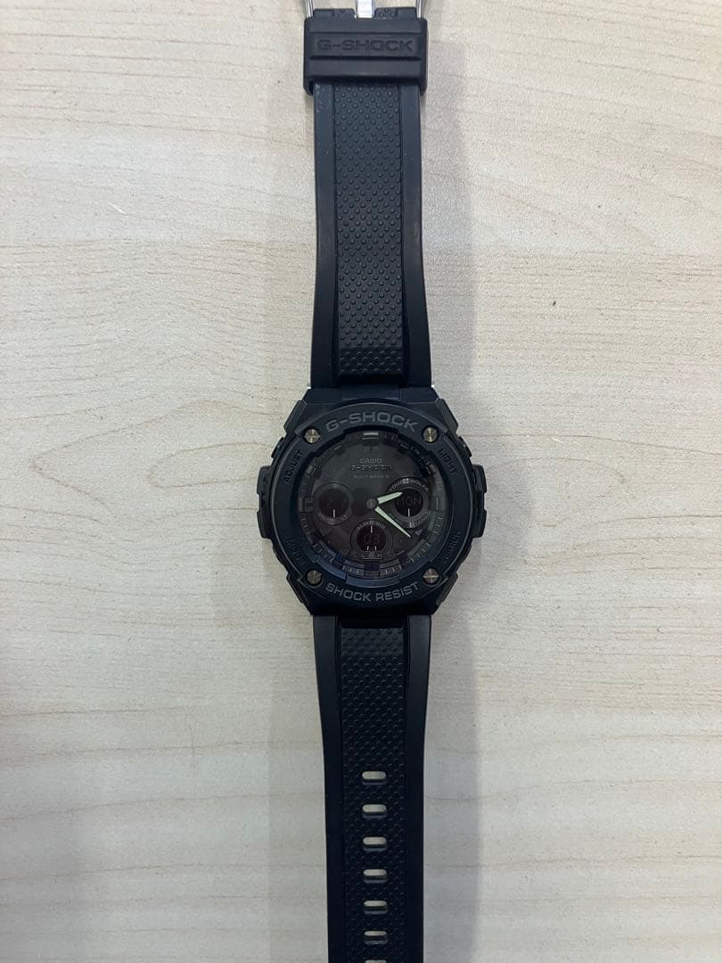み*こ様 G-SHOCK GST-W300-1A1J ジーショック G-STEE
