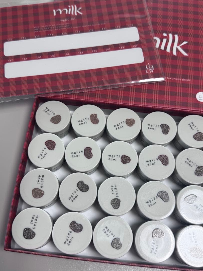 エノイ　enoi ミルクマグネット　秋 20色セット