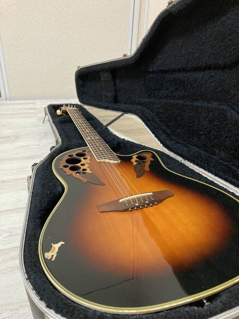 Ovation　セレブレティー　デラックス　専用ケース付き　エレアコ　CC257
