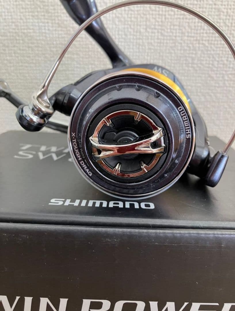 美品 シマノ 15ツインパワーSW 8000HG ショアジギ 青物 ヒラマサ