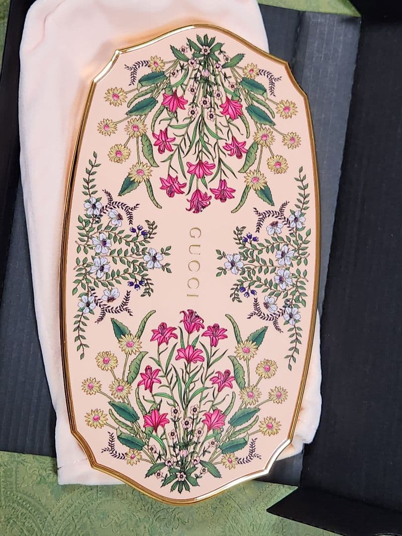 Gucci　グッチ　アイシャドウ　パレット　新品