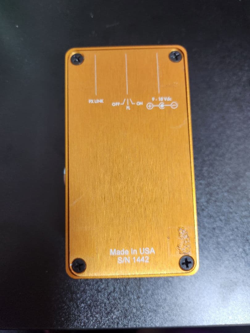 Suhr Koji Comp ギターエフェクター　コンプレッサー