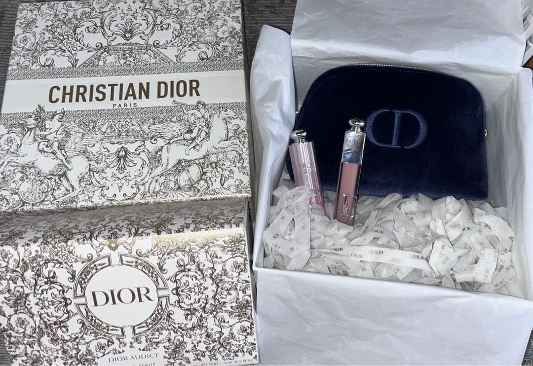 DIOR クリスマスコフレ　ポーチ、箱付　限定品