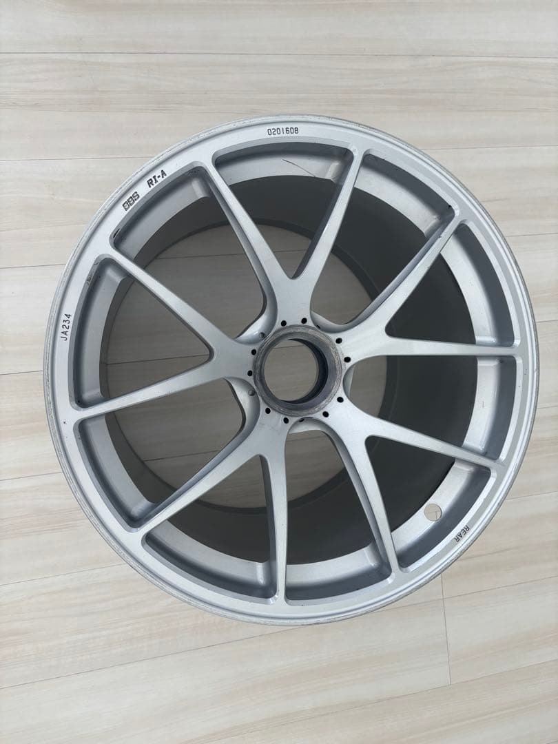 BBS ホイール　一本　RI-A　一穴