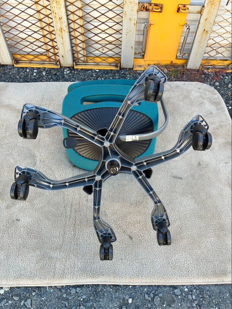 【引取歓迎】iPole7（アイポール7）　ウリドル 姿勢矯正チェア