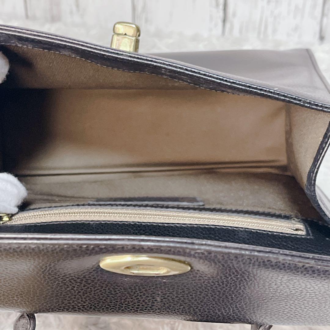 美品 OLD COACH オールドコーチ マディソン ターンロック 黒