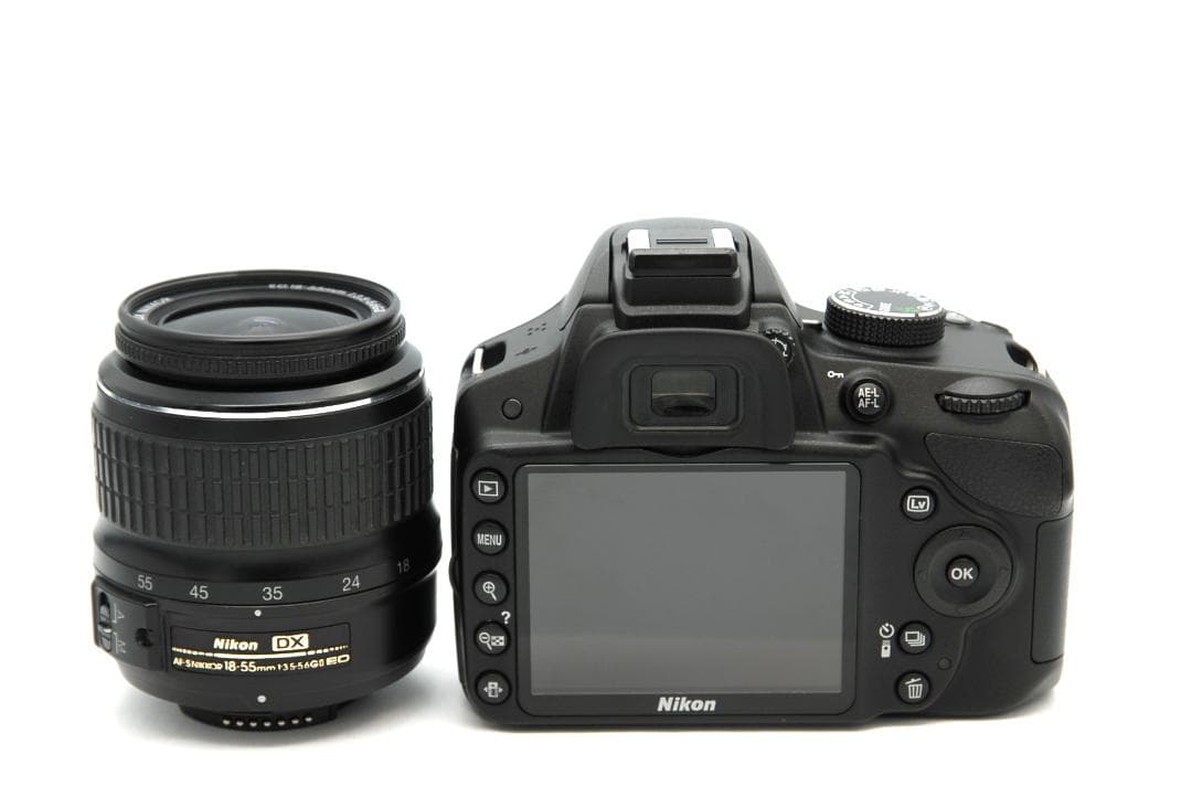 Nikon D3200 レンズキット 559枚 極少ショット 動作OK