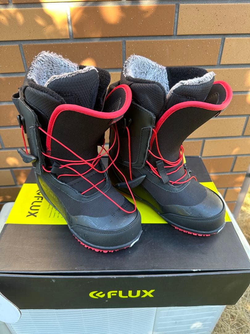 新品未使用　FLUX スノーボードブーツ VR SPEED サイズ23.5