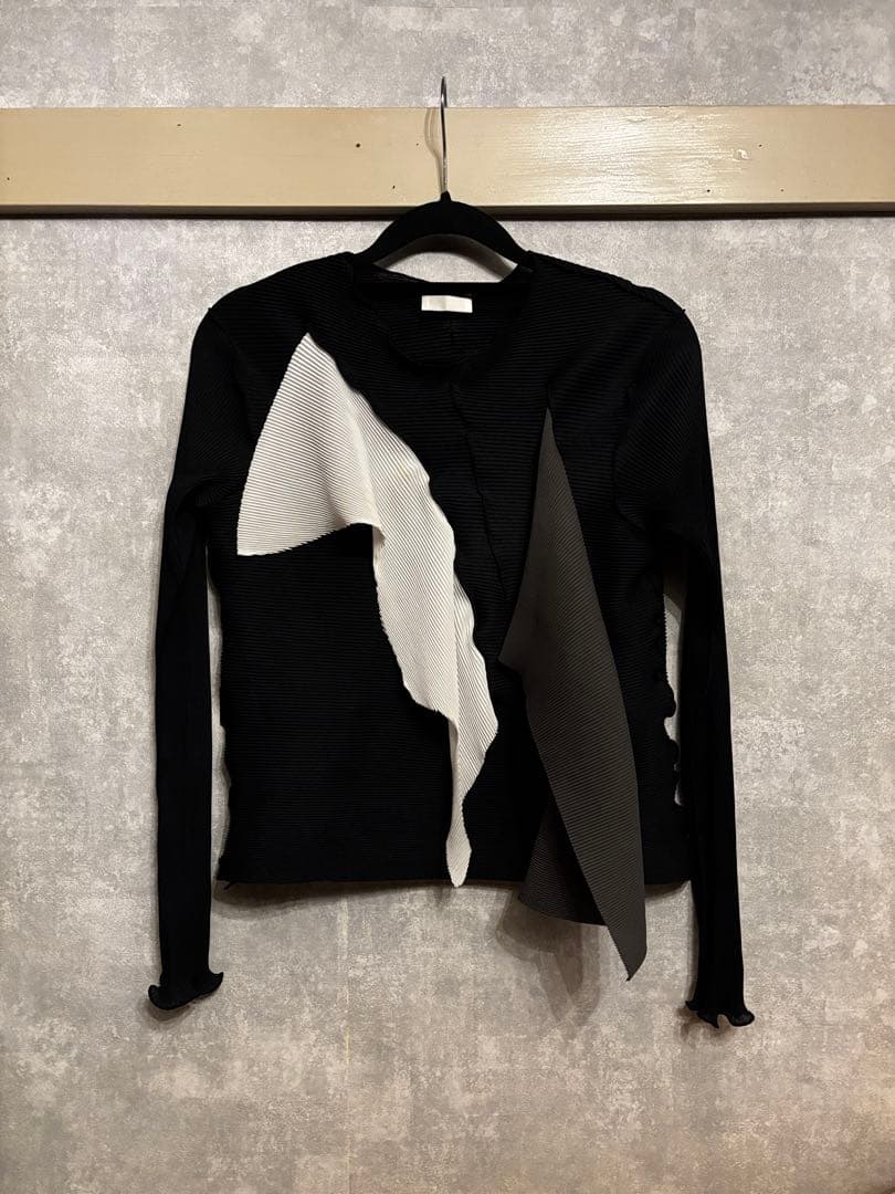 kotohayokozawa コトハヨコザワ トップス