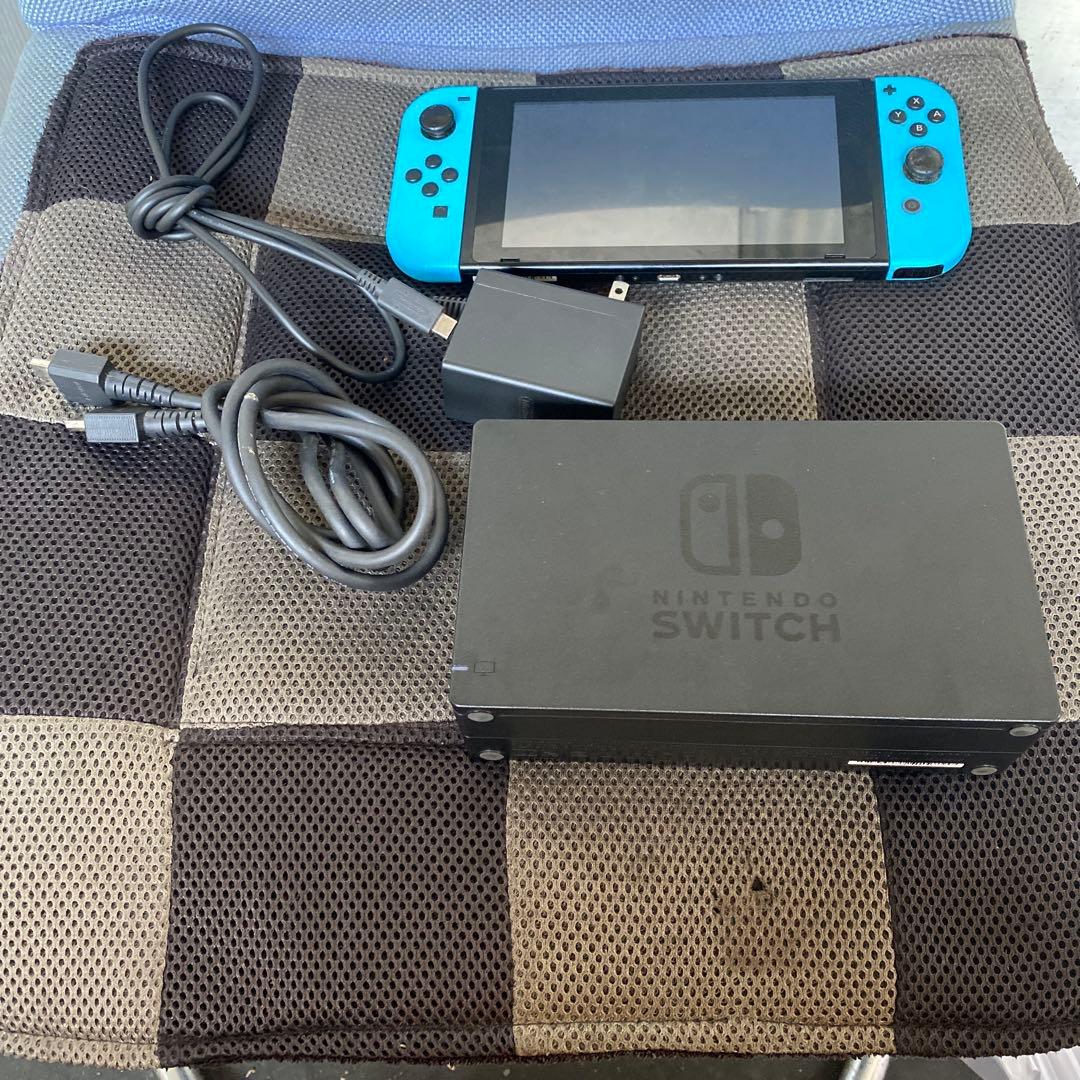 Nintendo Switch 任天堂 スイッチ 中古品 付属品有り