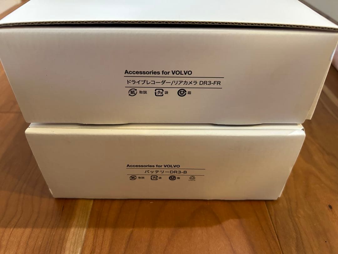 K*I様 VOLVO ボルボ 純正 ドライブレコーダー 360 DR3 未使用品