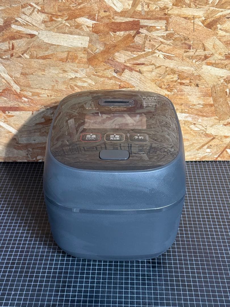 ZOJIRUSHI◆炊飯器 極め炊き NW-FB10