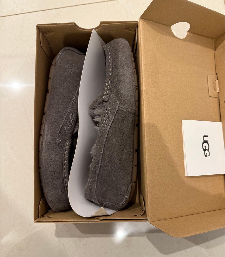 秋桜様UGG ブラウングレー モカシン