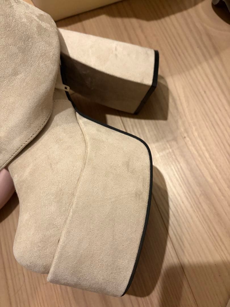 emodaロングブーツMサイズ