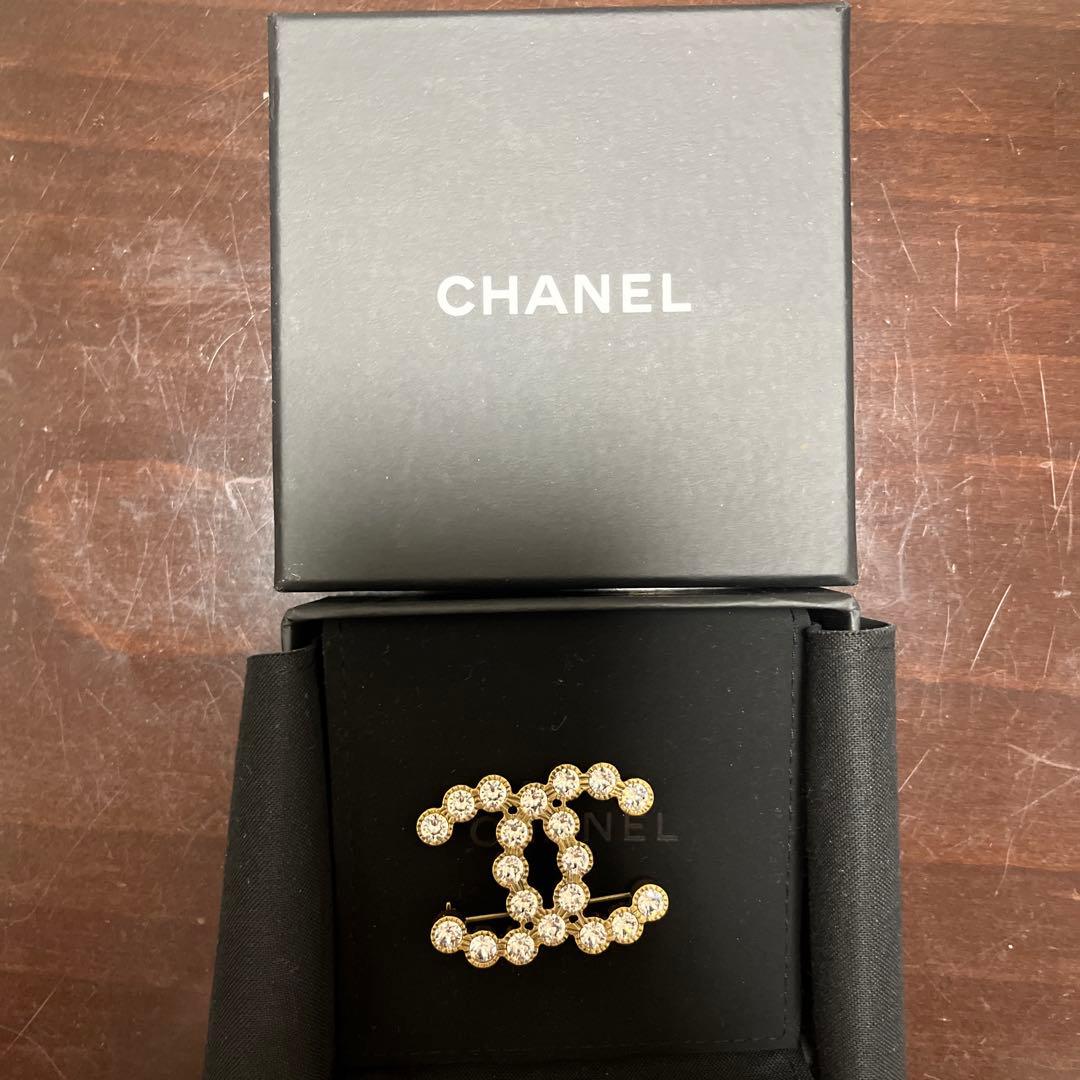 CHANEL ダブルCロゴ ブローチ
