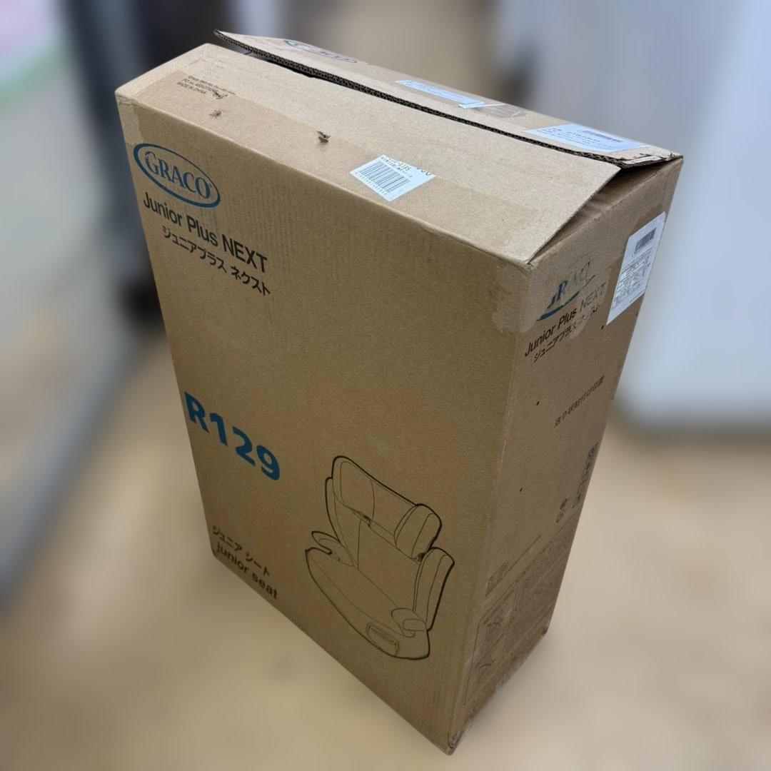 ★未使用　graco 　ジュニアシート　8CT99HBBJ