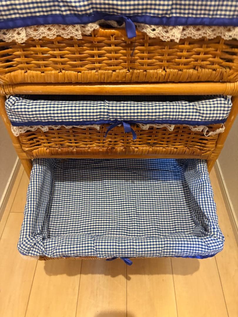 籐 ラタンチェスト 4段　インテリア 昭和レトロ 箪笥　カントリー風