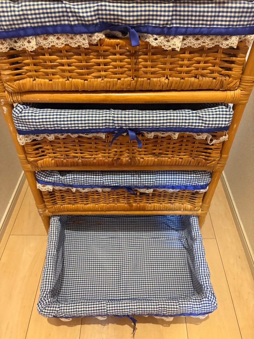 籐 ラタンチェスト 4段　インテリア 昭和レトロ 箪笥　カントリー風