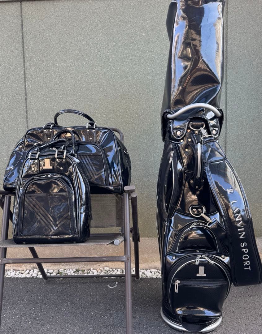 LANVIN SPORT さすが高級志向の光沢メタリックブラックの輝き特典3点組