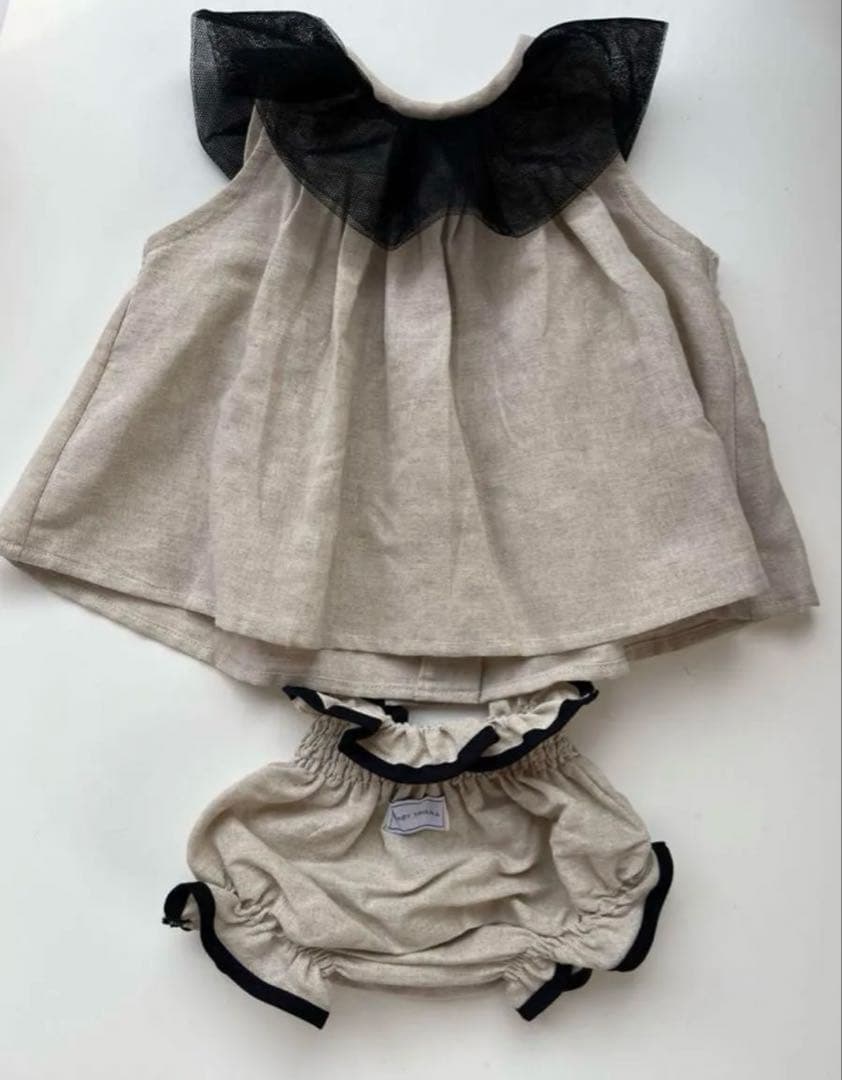 お値下げ中BABYTRIANA セットアップ　9-12m