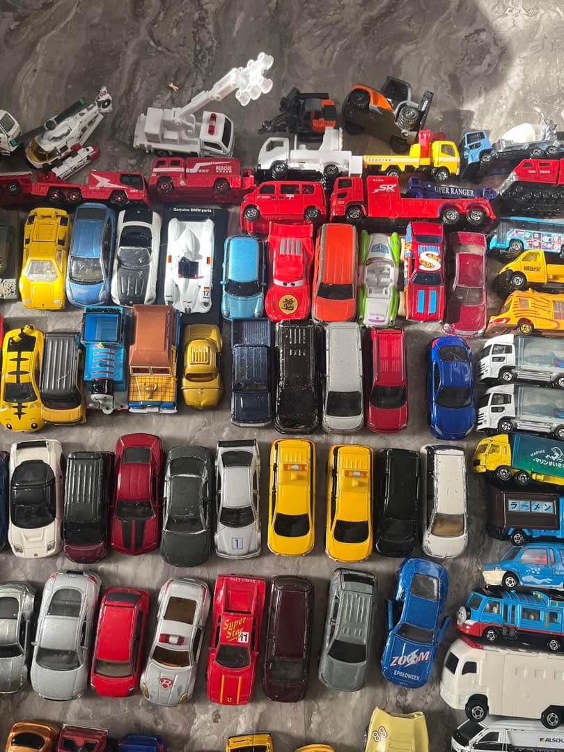 最安値　希少　日本製　トミカ　まとめ売り　　フェラーリ　など　バラ売り✖